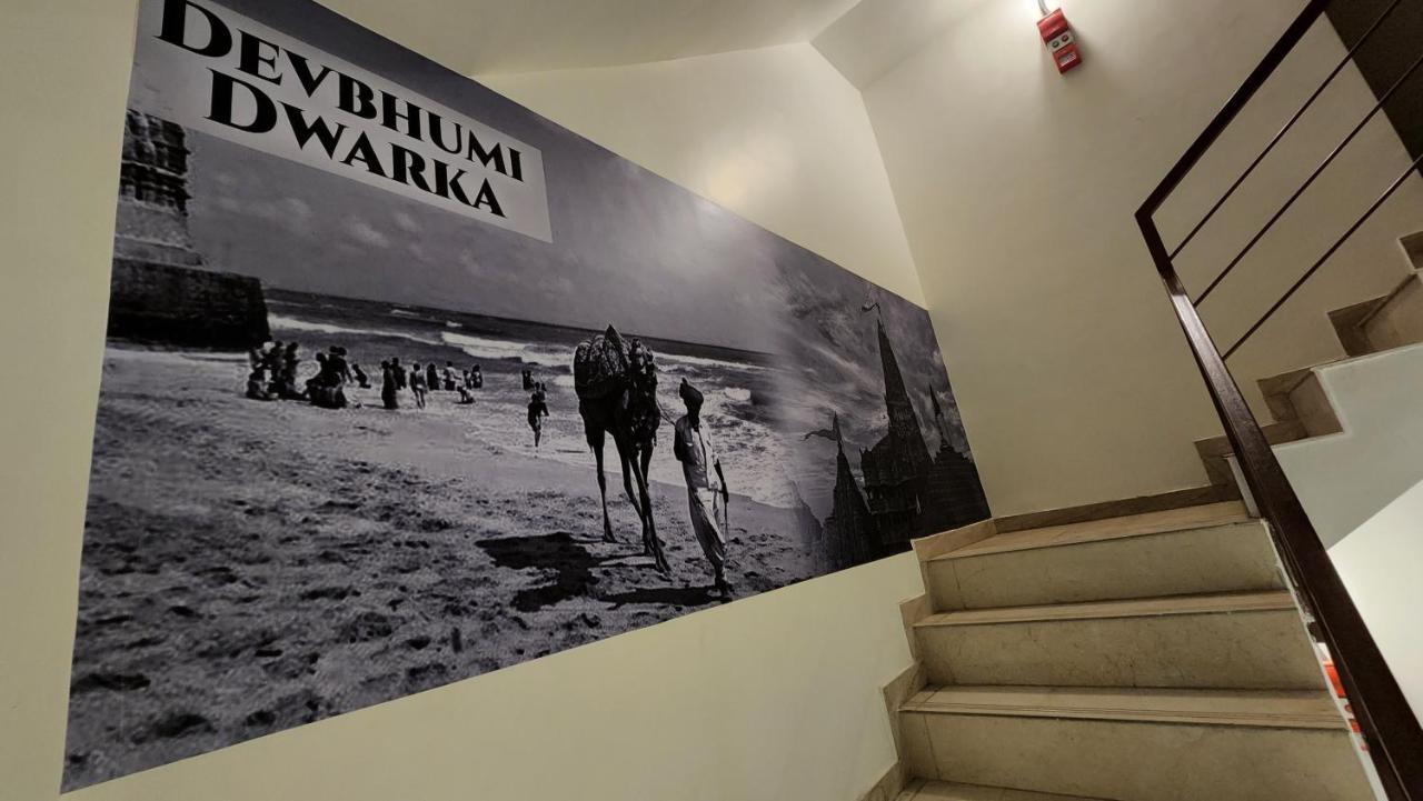 Hotel Nova Pride Rajkot Exterior foto